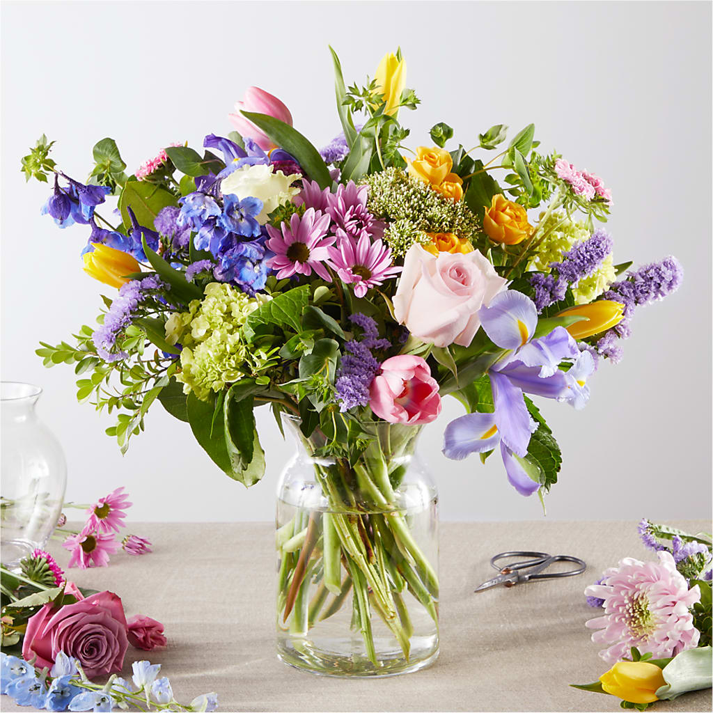Pastel Tradition - A Florist Original – TOWN CENTER FLORIST & GIFTS INC, Orlando FL